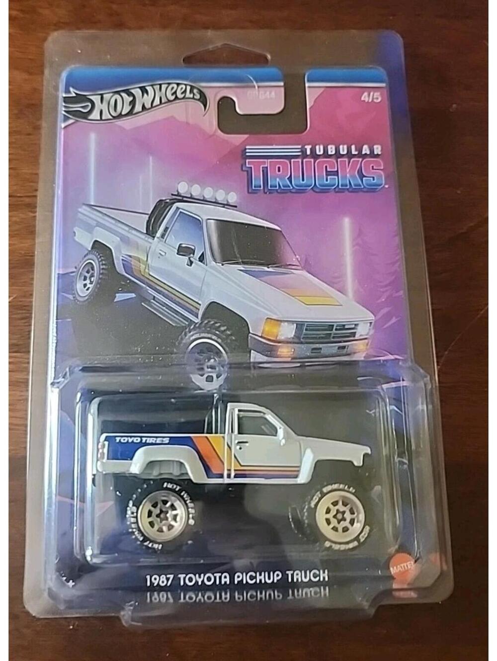 2024 Hot Wheels Silver Series Tubular Trucks 1987 Toyota Pickup 4/5 New In Case